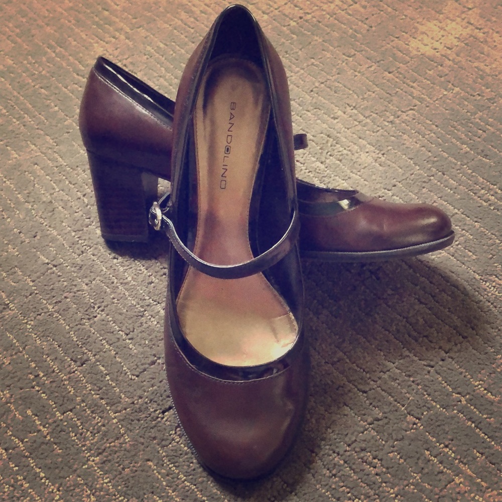 Brown Bandolino Mary Jane Strap Heels, Size 10